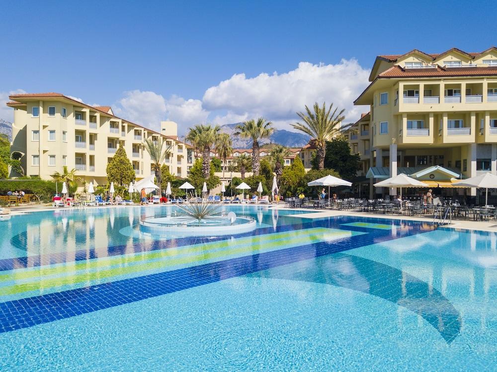 Queen'S Park Le Jardin Hotel Kemer Bagian luar foto