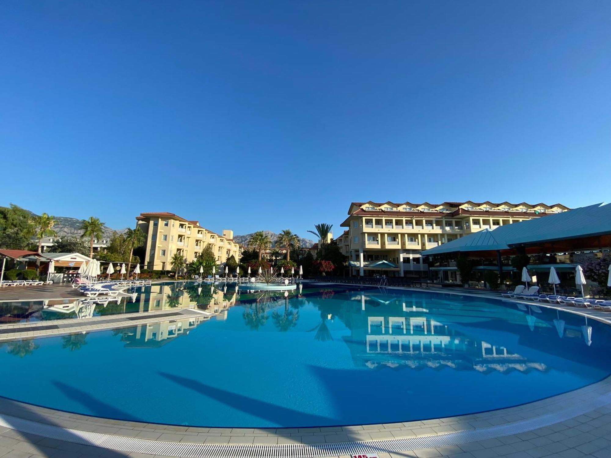 Queen'S Park Le Jardin Hotel Kemer Bagian luar foto